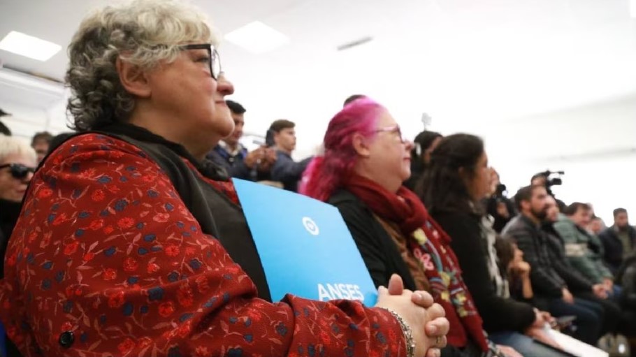 Cuánto aumentarán las jubilaciones, la AUH y otras asignaciones de ANSES en agosto, tras el dato del Indec
